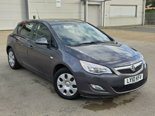 Vauxhall Astra  1.6 16v Exclusiv Auto Euro 5 5dr