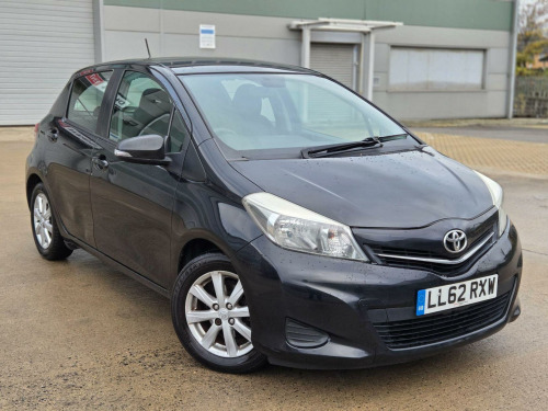 Toyota Yaris  1.33 Dual VVT-i TR Multidrive S Euro 5 5dr 