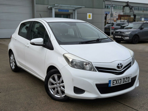 Toyota Yaris  1.33 Dual VVT-i TR Multidrive S Euro 5 5dr 