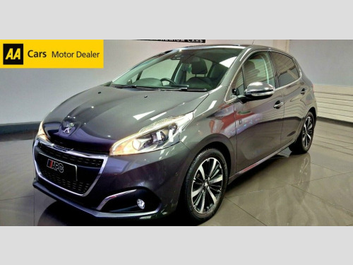 Peugeot 208  1.2 PureTech Tech Edition Hatchback 5dr Petrol Man