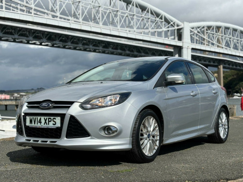 Ford Focus  1.6 Zetec S Powershift Euro 5 5dr