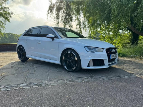 Audi RS3  2.5 TFSI Sportback 5dr Petrol S Tronic quattro Eur