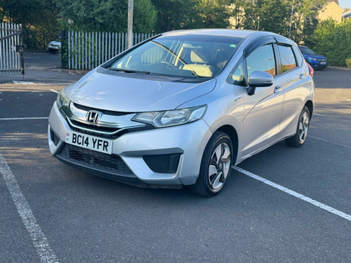 Honda FIT  1.4 PETROL HYBRID AUTOMATIC IMPORT 2025