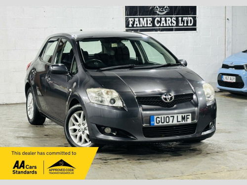 Toyota Auris  1.4 D-4D T3 5dr