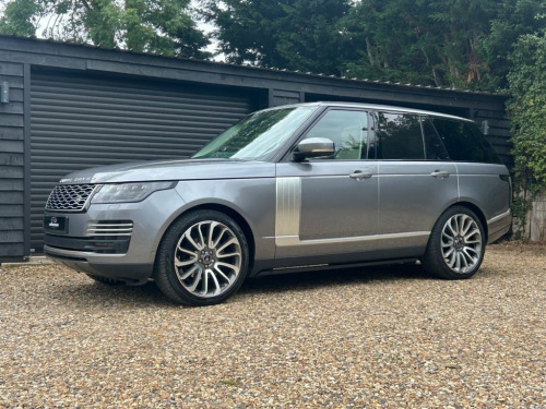 Land Rover Range Rover  3.0 SD V6 Autobiography SUV 5dr Diesel Auto 4WD Eu