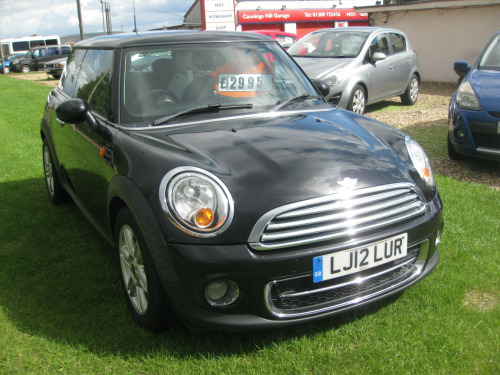 MINI Hatch  1.6 Cooper D Hatchback 3dr Diesel Manual Euro 5 (s/s) (112 ps)