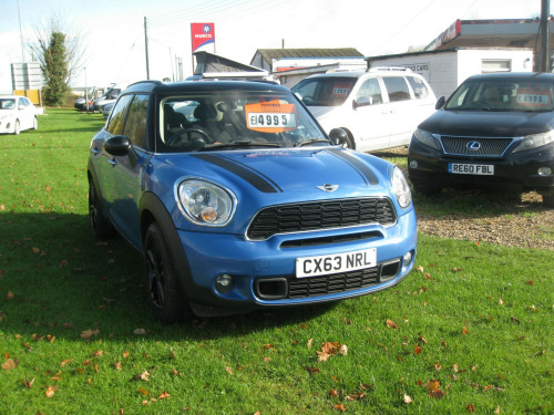 MINI Countryman  2.0 Cooper SD SUV 5dr Diesel Manual Euro 5 (s/s) (143 ps)