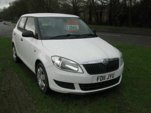 Skoda Fabia  1.2 S Hatchback 5dr Petrol Manual Euro 5 (69 ps) 