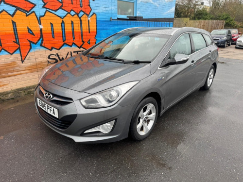 Hyundai i40  1.7 CRDi Blue Drive Active Estate 5dr Diesel Manual Euro 5 (s/s) (115 ps)