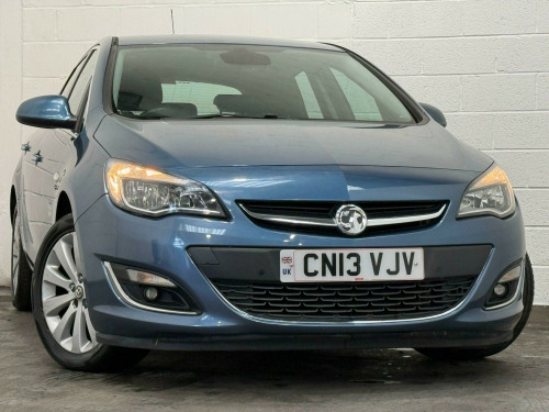 Vauxhall Astra  1.6 16v Elite Auto Euro 5 5dr