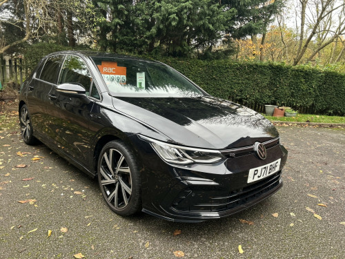 Volkswagen Golf  1.5 eTSI MHEV R-Line 