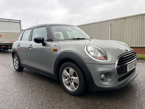 MINI Hatch  1.5 Cooper Hatchback 5dr Petrol Manual Euro 6 (s/s) (136 ps)