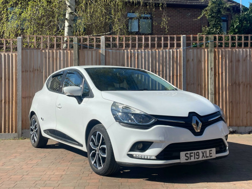 Renault Clio  0.9 TCe Play Euro 6 (s/s) 5dr