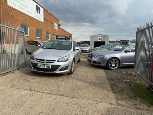 Vauxhall Astra  1.4i Design Hatchback 5dr Petrol Manual Euro 6 (100 ps)