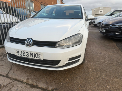 Volkswagen Golf  1.6 TDI BlueMotion Tech SE Hatchback 5dr Diesel Manual Euro 5 (s/s) (105 ps 