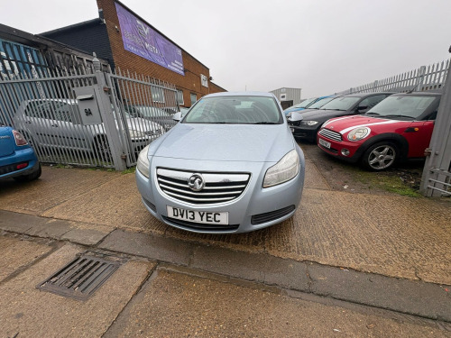 Vauxhall Insignia  1.8 16V Exclusiv Hatchback 5dr Petrol Manual Euro 5 (140 ps) 