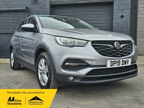 Vauxhall Grandland X  1.2 Turbo GPF SE SUV 5dr Petrol Manual Euro 6 (s/s