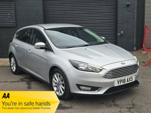 Ford Focus  1.0T EcoBoost Titanium Hatchback 5dr Petrol Manual