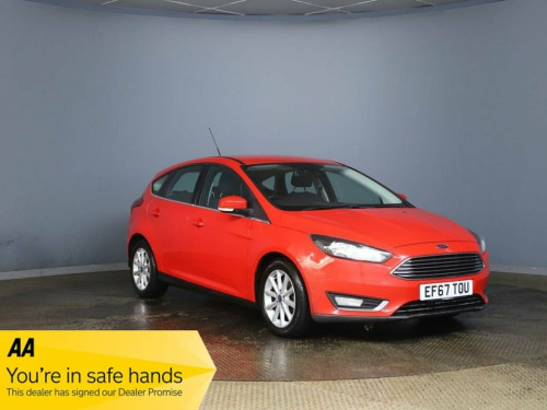 Ford Focus  1.0T EcoBoost Titanium Hatchback 5dr Petrol Manual 