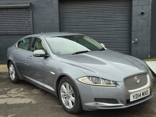 Jaguar XF  2.2d Luxury Saloon 4dr Diesel Auto Euro 5 (s/s) (1 