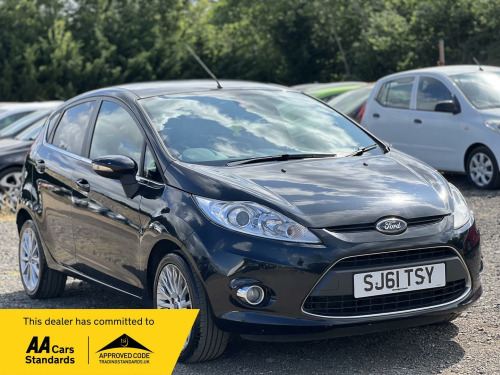 Ford Fiesta  1.6 Titanium 5dr