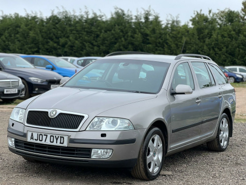 Skoda Octavia  2.0 TDI Elegance Euro 4 5dr