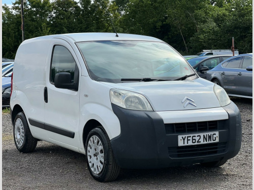 Citroen Nemo  1.3 HDi 660 16v LX FWD L1 H1 3dr