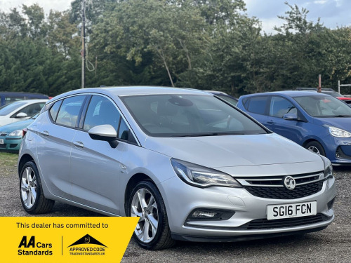 Vauxhall Astra  1.6 CDTi BlueInjection SRi Nav Euro 6 (s/s) 5dr
