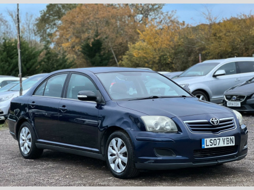 Toyota Avensis  2.0 D-4D T2 5dr