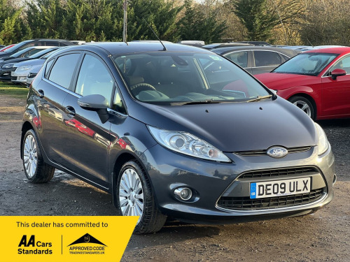 Ford Fiesta  1.6 Titanium 5dr 