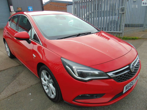 Vauxhall Astra  1.6 CDTi 16V ecoFLEX SRi Nav 5dr
