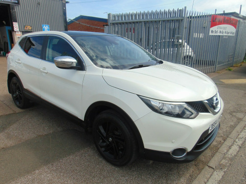 Nissan Qashqai  1.2 DiG-T Acenta Premium 5dr