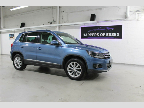 Volkswagen Tiguan  2.0 TDI BlueMotion Tech SE 2WD Euro 5 (s/s) 5dr