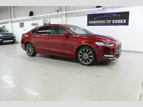 Ford Mondeo  2.0 TDCi Vignale Euro 6 (s/s) 4dr