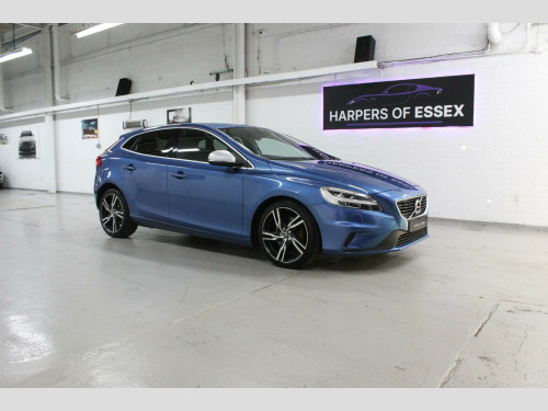 Volvo V40  1.5 T2 R-Design Pro Auto Euro 6 (s/s) 5dr