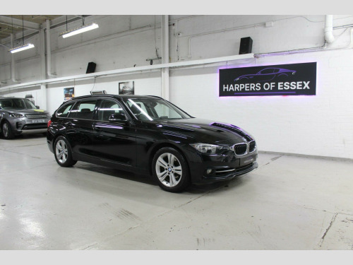 BMW 3 Series  1.5 318i Sport Touring Auto Euro 6 (s/s) 5dr 
