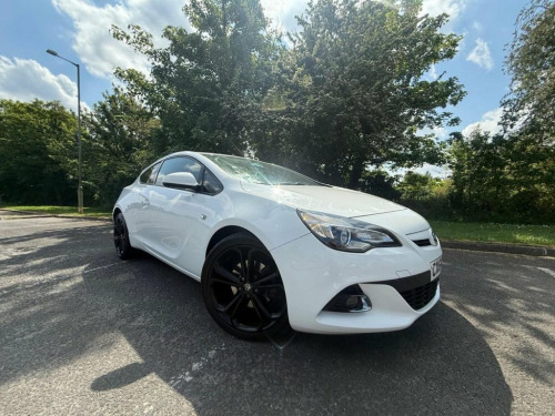 Vauxhall Astra GTC  2.0 CDTi Limited Edition Coupe 3dr Diesel Manual E