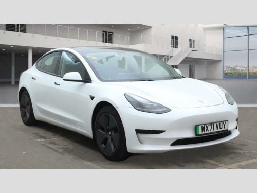 Tesla Model 3  Standard Range Plus Auto RWD 4dr 