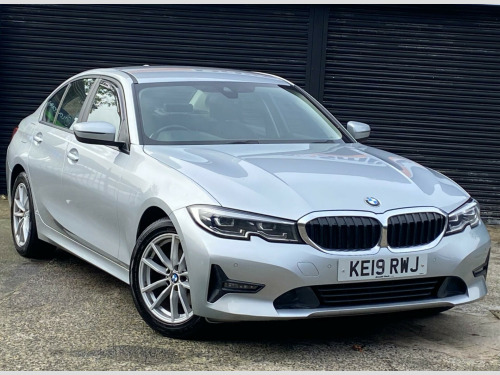 BMW 3 Series  2.0 320d SE Euro 6 (s/s) 4dr