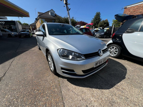 Volkswagen Golf  1.6 TDI SE 5dr DSG