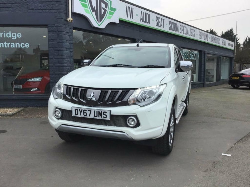 Mitsubishi L200  2.4 DI-D DC Barbarian Pickup Double Cab 4dr Diesel