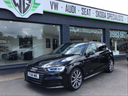 Audi A3  1.5 TFSI CoD 35 Black Edition Sportback 5dr Petrol