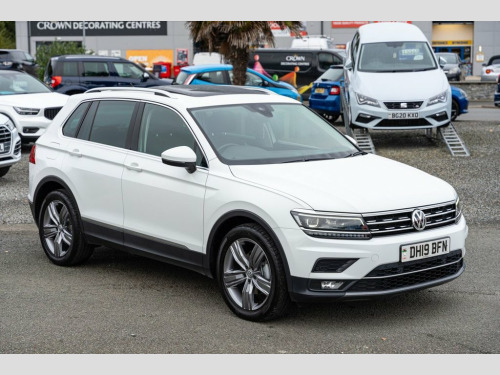 Volkswagen Tiguan  2.0 TDI SEL SUV 5dr Diesel Manual 4Motion Euro 6 (
