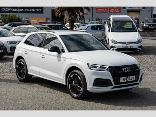 Audi Q5  2.0 TDI 40 Black Edition SUV 5dr Diesel S Tronic q