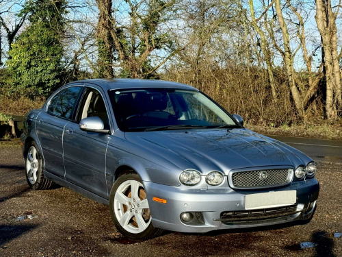 Jaguar X-TYPE  2.2D DPF SE 4dr 