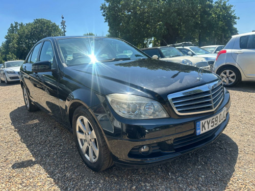 Mercedes-Benz C-Class C180 1.8 C180 BlueEfficiency SE Auto Euro 5 4dr