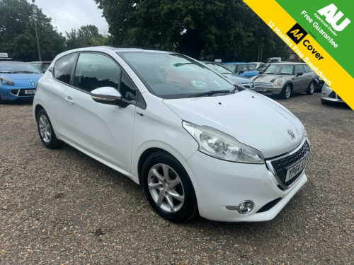 Peugeot 208  1.2 VTi PureTech Style Euro 5 3dr