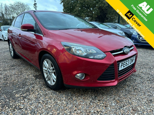 Ford Focus  1.0T EcoBoost Titanium Euro 5 (s/s) 5dr