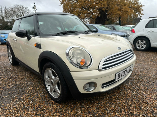MINI Hatch  1.6 Cooper Steptronic Euro 4 3dr 