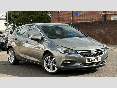 Vauxhall Astra  SRI NAV ECOTEC S/S 5-Door